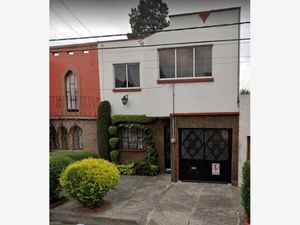 Casa en Venta en Claveria Azcapotzalco