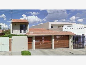 Casa en Venta en Quintas del Sol II Chihuahua