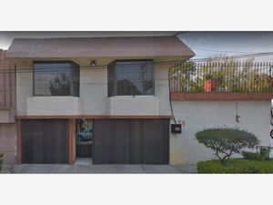 Casa en Venta en Jardines de San Mateo Naucalpan de Juárez