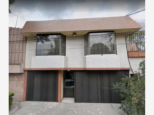 Casa en Venta en Jardines de San Mateo Naucalpan de Juárez