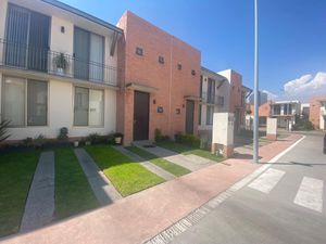 Casa en Venta en Puerta de Piedra Corregidora