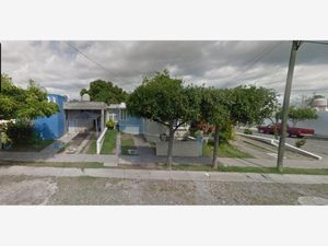 Casa en Venta en Real Centenario Villa de Álvarez