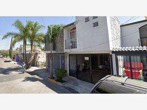 Casa en Venta en Huentitan El Bajo Guadalajara