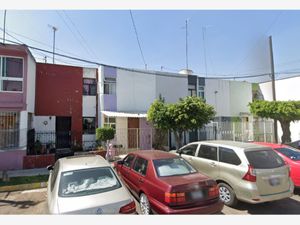 Casa en Venta en Unidad Díaz Ordaz Zapopan