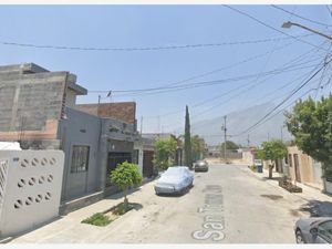 Casa en Venta en García Centro García