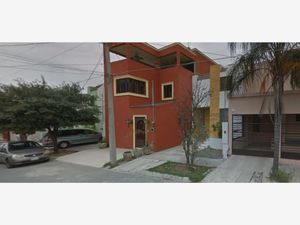 Casa en Venta en Cañon de la Silla Guadalupe