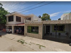 Casa en Venta en Jacarandas Mazatlán