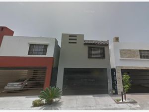 Casa en Venta en Cumbres Antares Monterrey