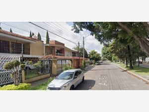 Casa en Venta en Bosques de La Victoria Guadalajara