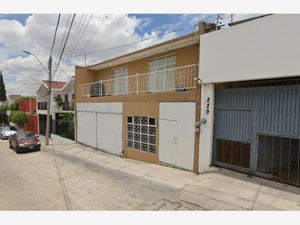 Casa en Venta en Los Paraisos León