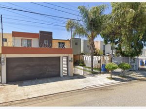 Casa en Venta en Los Maestros Ensenada