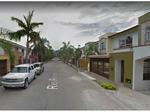 Casa en Venta en Residencial Fluvial Vallarta Puerto Vallarta