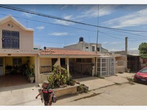 Casa en Venta en Jacarandas Mazatlán