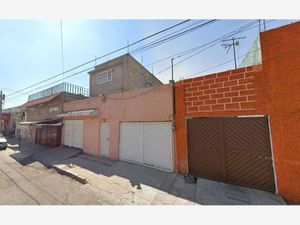 Casa en Venta en Viveros de Xalostoc Ecatepec de Morelos