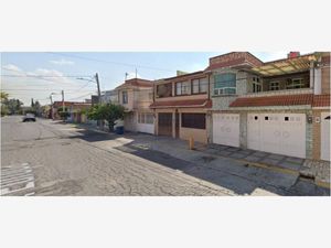 Casa en Venta en Santa Maria Tulpetlac Ecatepec de Morelos