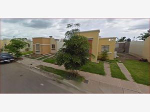 Casa en Venta en Campo Bello Culiacán