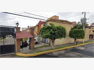 Casa en Venta en San Buenaventura Ixtapaluca