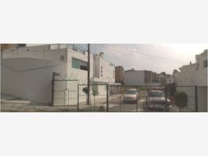 Casa en Venta en Jardines Bellavista Tlalnepantla de Baz