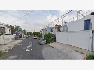 Casa en Venta en Las Aguilas Zapopan