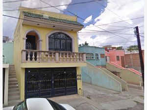 Casa en Venta en Los Pirules Guadalupe