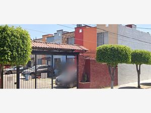 Casa en Venta en El Colli Urbano 1a. Sección Zapopan