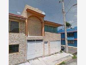 Casa en Venta en Ocho Cedros Toluca