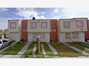 Casa en Venta en Cerro del Marques Valle de Chalco Solidaridad