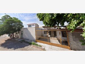 Casa en Venta en El Tajito Torreón