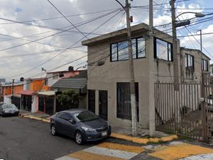 Casa en Venta en Loma de Canteras (Lomas de Cantera) Naucalpan de Juárez