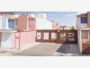 Casa en Venta en Rinconada San Felipe I Coacalco de Berriozábal