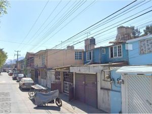 Casa en Venta en Fuentes del Valle Tultitlán