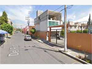 Casa en Venta en San Buenaventura Ixtapaluca