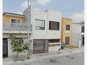 Casa en Venta en Los Amarantos Apodaca