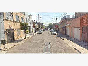 Casa en Venta en Viveros de Xalostoc Ecatepec de Morelos