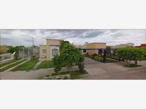 Casa en Venta en Campo Bello Culiacán