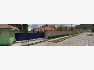 Casa en Venta en Club Jardin Toluca