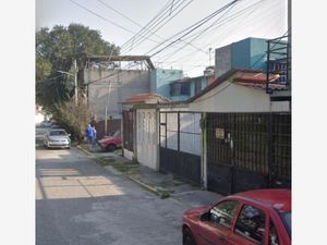 Casa en Venta en Fuentes del Valle Tultitlán