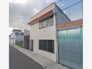 Casa en Venta en Unidad Satélite Magisterial Puebla