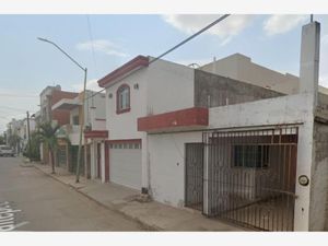 Casa en Venta en Rincón Del Humaya Culiacán