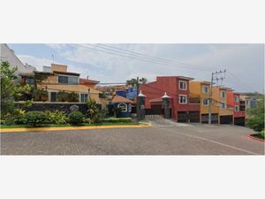 Casa en Venta en Burgos Bugambilias Temixco