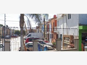 Casa en Venta en Jardines de Los Naranjos León