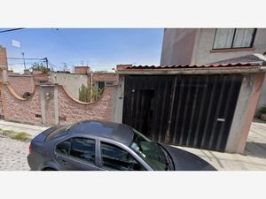 Casa en Venta en La Floresta San Juan del Río