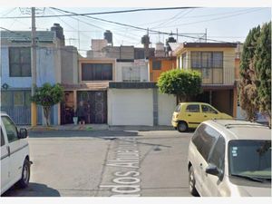 Casa en Venta en Prados de Aragon Nezahualcóyotl