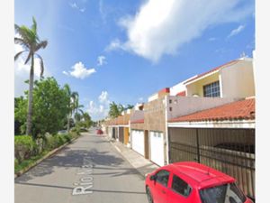 Casa en Venta en Supermanzana 515 Benito Juárez