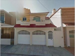 Casa en Venta en Jardines de Mocambo Boca del Río