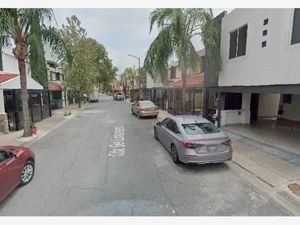 Casa en Venta en Cerradas de Anáhuac Sector Premier General Escobedo