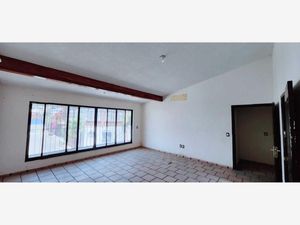 Casa en Venta en Jacarandas Cuernavaca