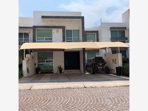 Casa en Venta en Cumbres del Lago Querétaro