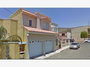 Casa en Venta en Valle Dorado Ensenada