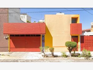 Casa en Venta en Los Pilares Puebla